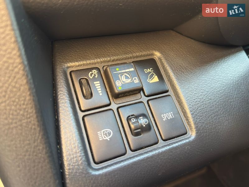 Позашляховик / Кросовер Toyota RAV4 2011 в Одесі