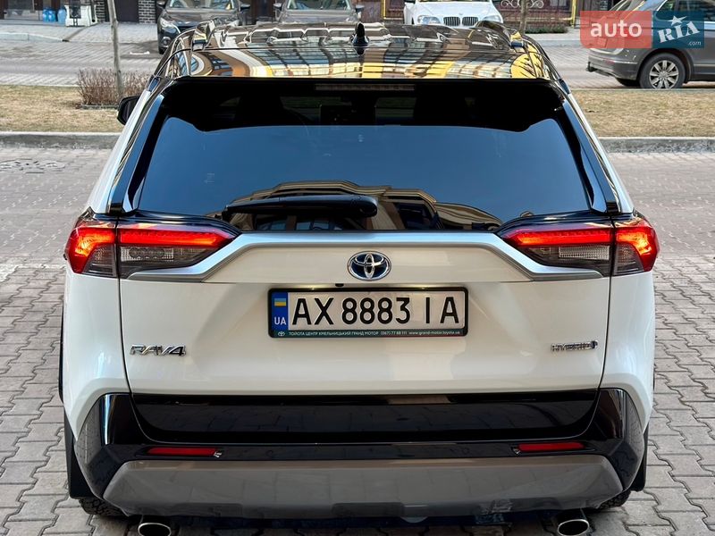 Внедорожник / Кроссовер Toyota RAV4 2020 в Киеве фото 17 Внедорожник / Кроссовер Toyota RAV4 2020 в Киеве