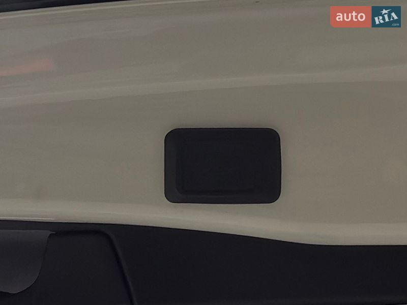 Внедорожник / Кроссовер Toyota RAV4 2020 в Киеве фото 57 Внедорожник / Кроссовер Toyota RAV4 2020 в Киеве