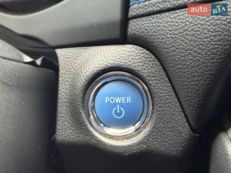 Внедорожник / Кроссовер Toyota RAV4 2020 в Киеве фото 107 Внедорожник / Кроссовер Toyota RAV4 2020 в Киеве