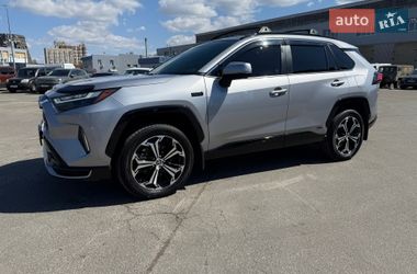 Позашляховик / Кросовер Toyota RAV4 2023 в Києві