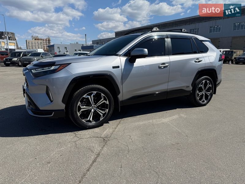 Внедорожник / Кроссовер Toyota RAV4 2023 в Киеве фото Внедорожник / Кроссовер Toyota RAV4 2023 в Киеве