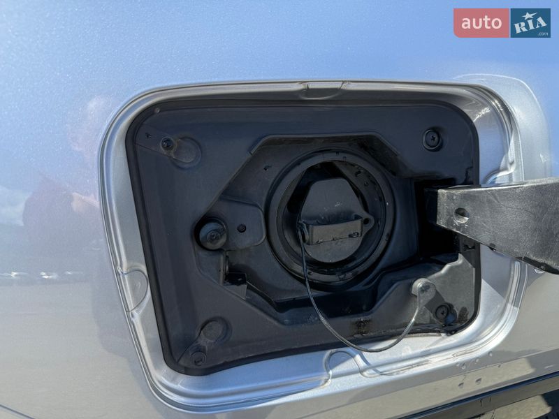 Внедорожник / Кроссовер Toyota RAV4 2023 в Киеве фото 38 Внедорожник / Кроссовер Toyota RAV4 2023 в Киеве