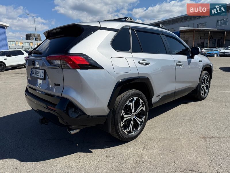 Внедорожник / Кроссовер Toyota RAV4 2023 в Киеве фото 22 Внедорожник / Кроссовер Toyota RAV4 2023 в Киеве