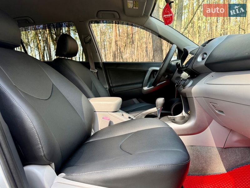 Внедорожник / Кроссовер Toyota RAV4 2007 в Киеве фото 31 Внедорожник / Кроссовер Toyota RAV4 2007 в Киеве