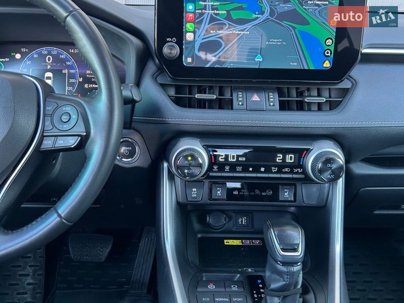 Внедорожник / Кроссовер Toyota RAV4 2023 в Киеве фото 25 Внедорожник / Кроссовер Toyota RAV4 2023 в Киеве