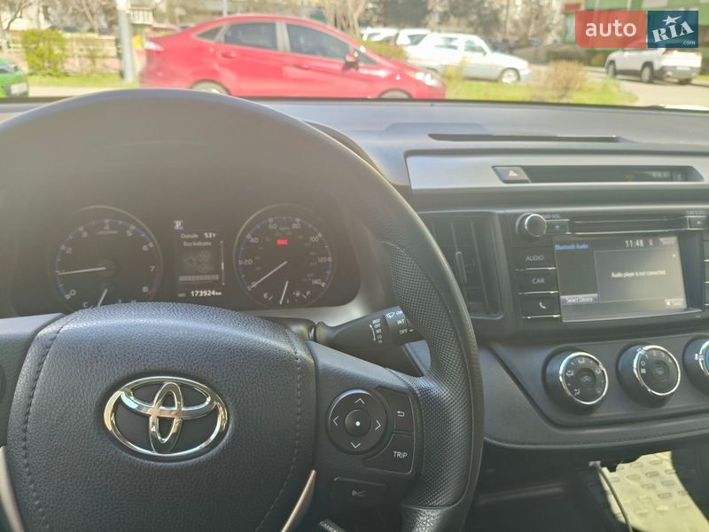 Внедорожник / Кроссовер Toyota RAV4 2016 в Броварах фото 11 Внедорожник / Кроссовер Toyota RAV4 2016 в Броварах