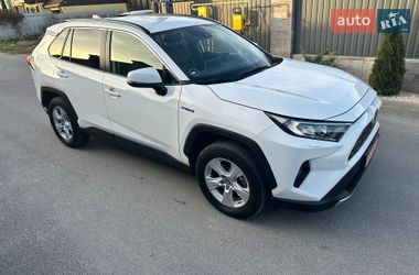 Внедорожник / Кроссовер Toyota RAV4 2020 в Житомире
