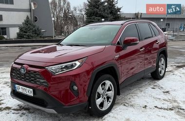 Внедорожник / Кроссовер Toyota RAV4 2019 в Львове