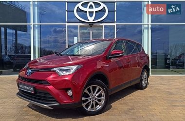 Позашляховик / Кросовер Toyota RAV4 2017 в Києві