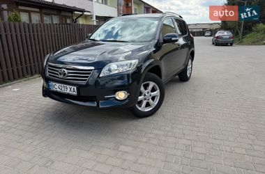 Внедорожник / Кроссовер Toyota RAV4 2010 в Львове