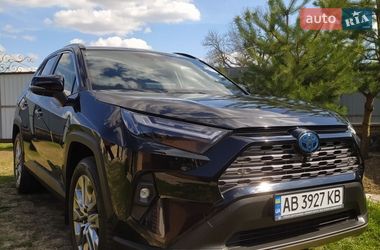 Позашляховик / Кросовер Toyota RAV4 2024 в Немирові