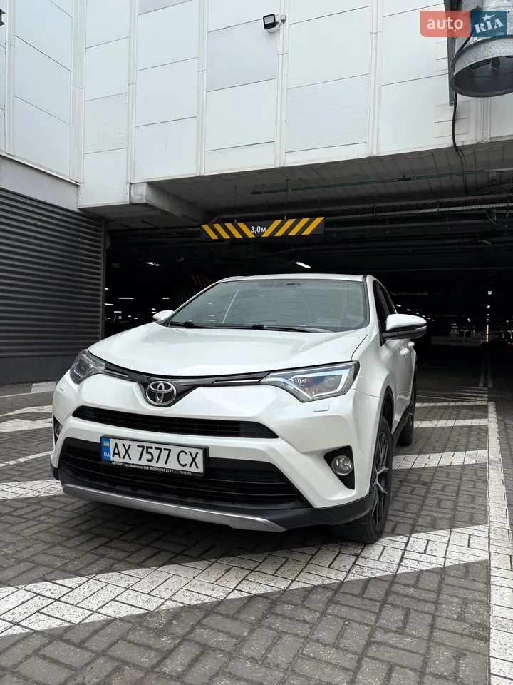 2016 Toyota RAV 4 - мініатюра 19