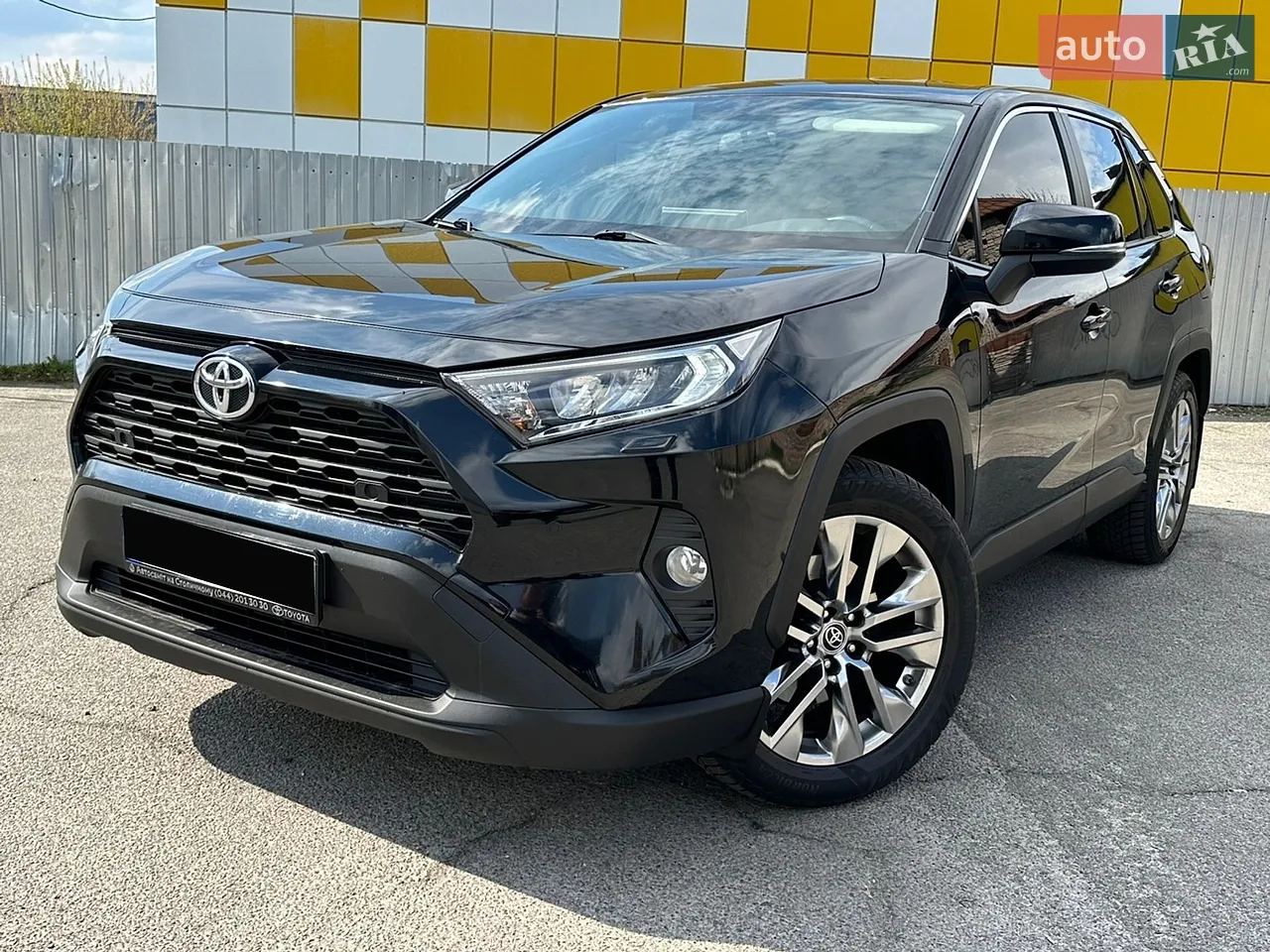 2019 Toyota RAV 4 - мініатюра 17