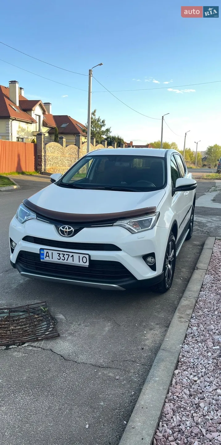 2017 Toyota RAV 4 - мініатюра 2
