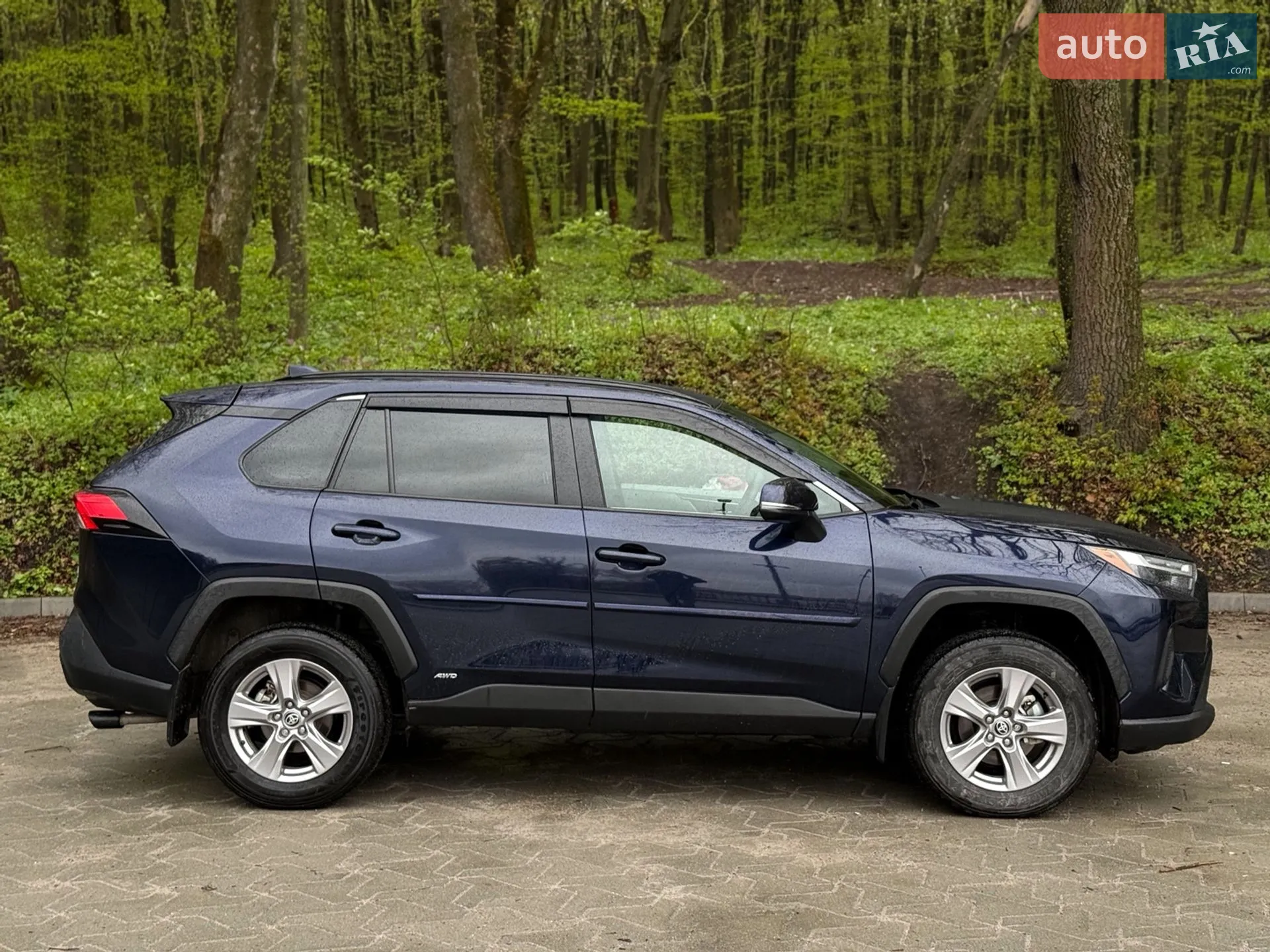 2024 Toyota RAV 4 - мініатюра 4