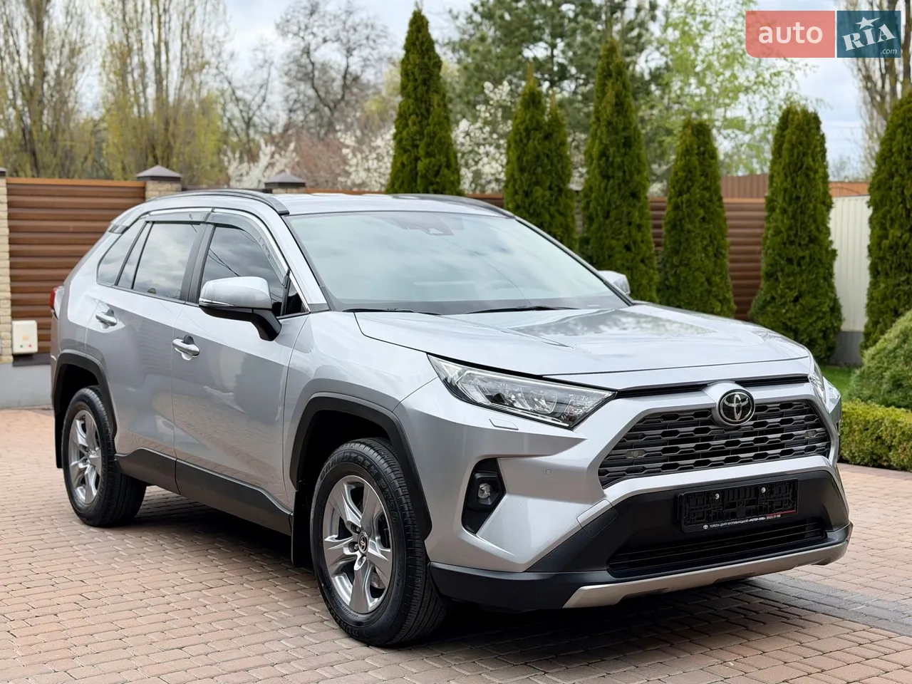 2022 Toyota RAV 4 - мініатюра 8