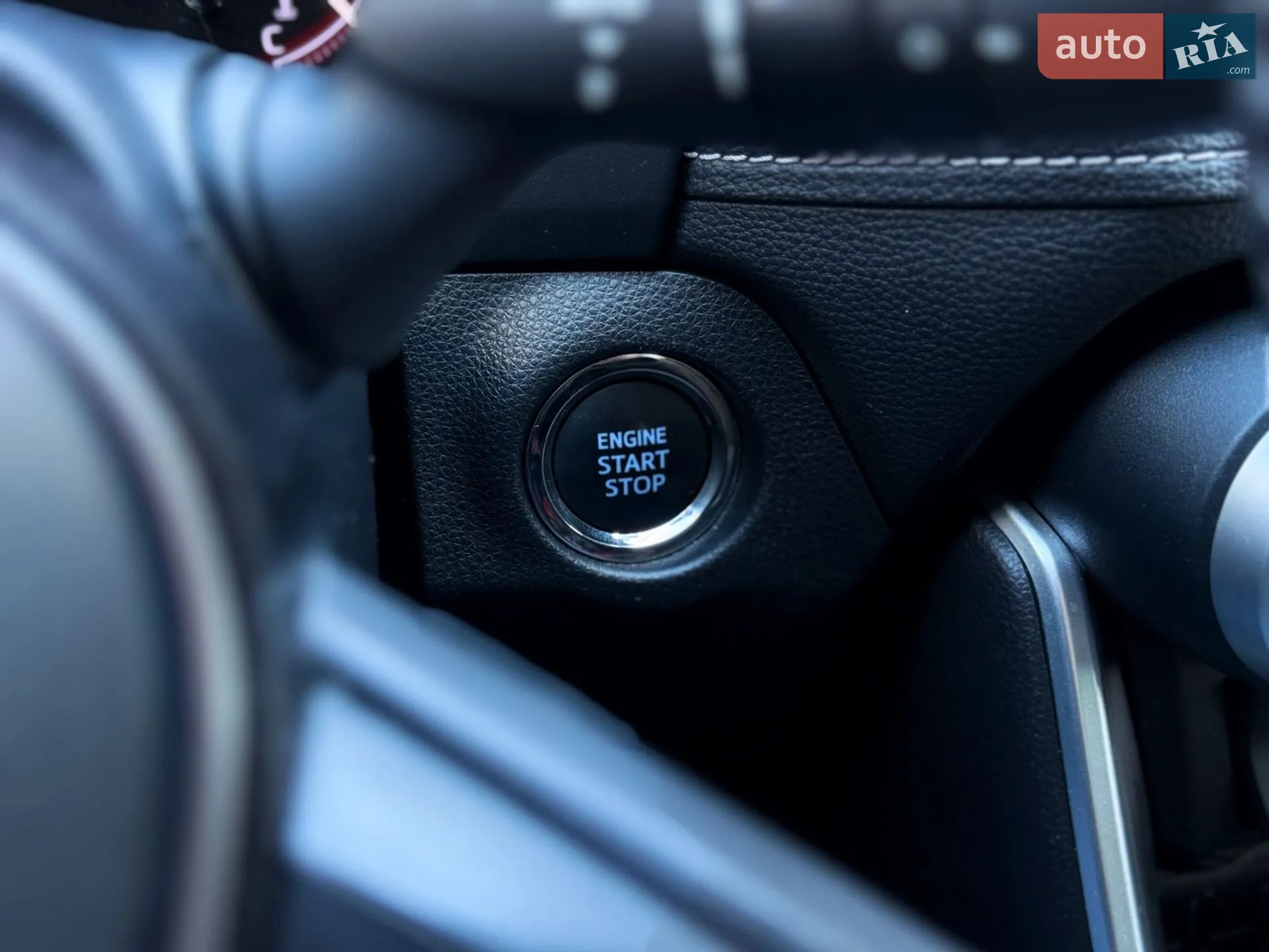 2019 Toyota RAV 4 - мініатюра 23