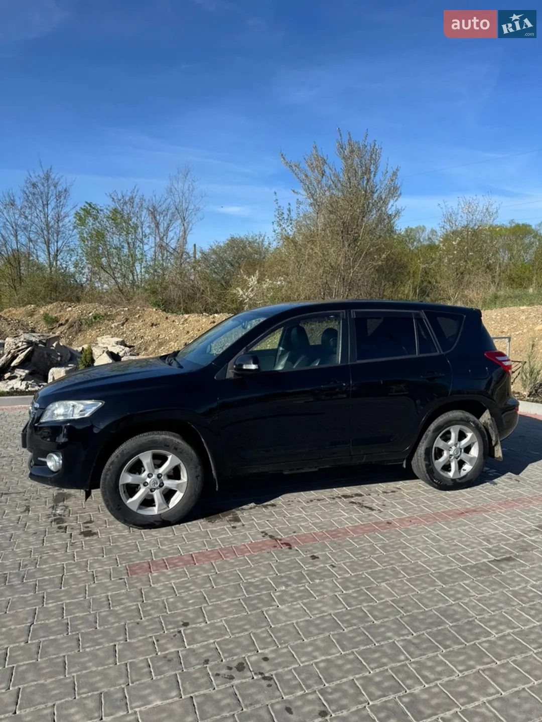 2011 Toyota RAV 4 - мініатюра 3