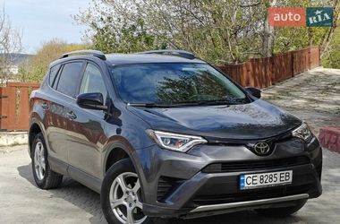 Внедорожник / Кроссовер Toyota RAV4 2016 в Чорткове