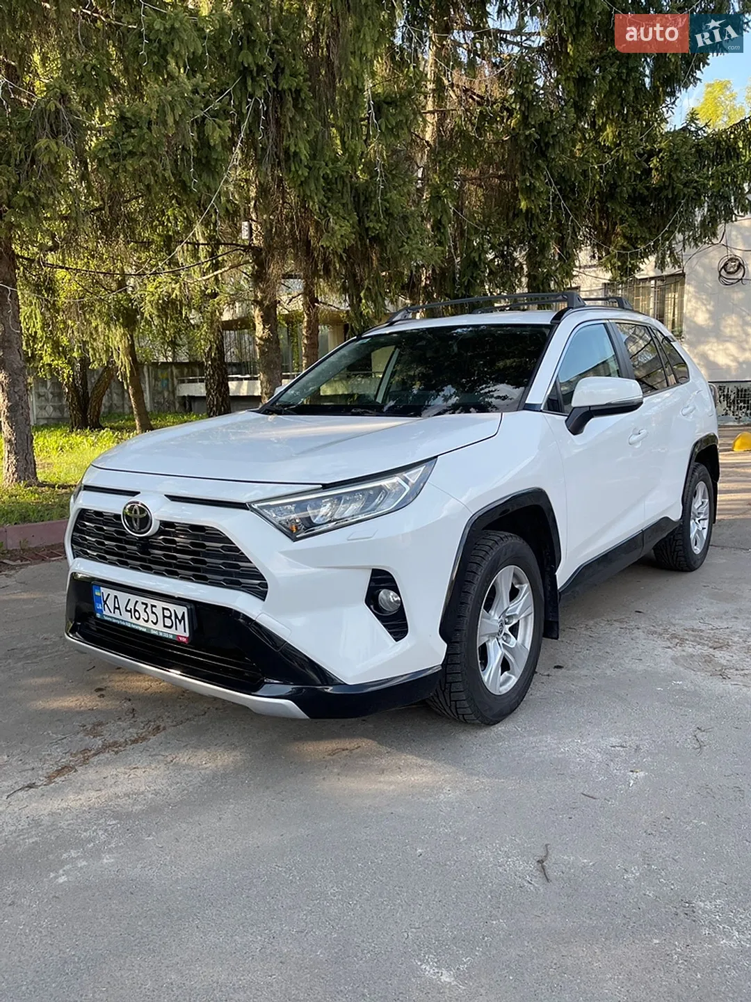 2020 Toyota RAV 4 - фото 1