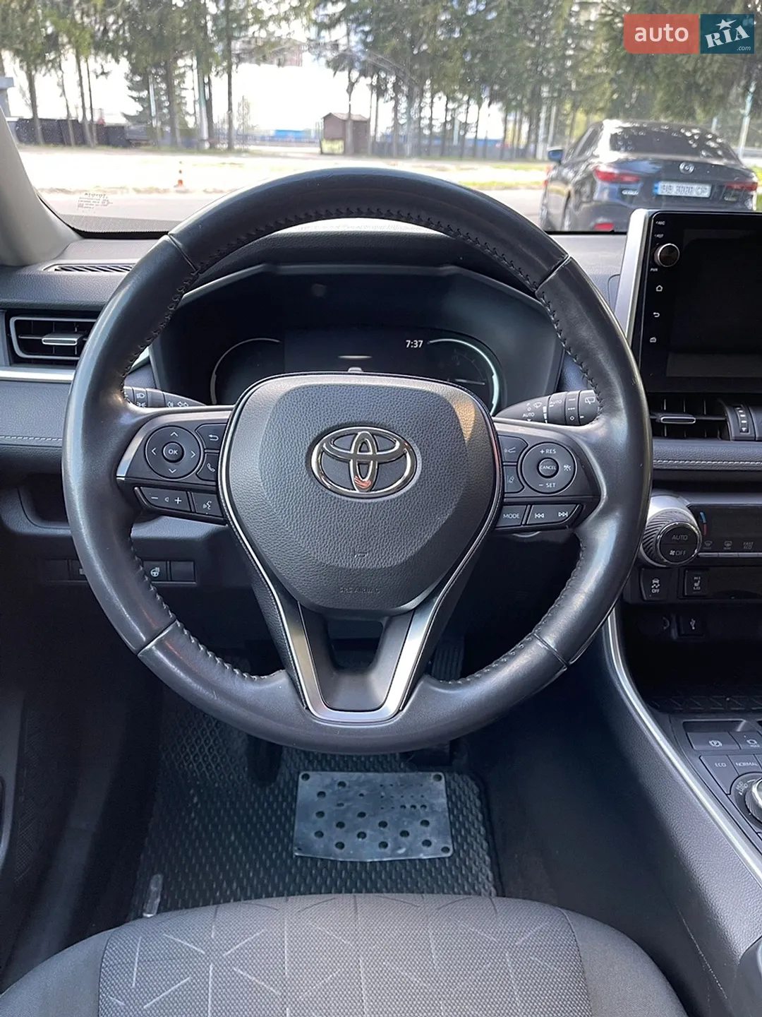 2020 Toyota RAV 4 - мініатюра 28