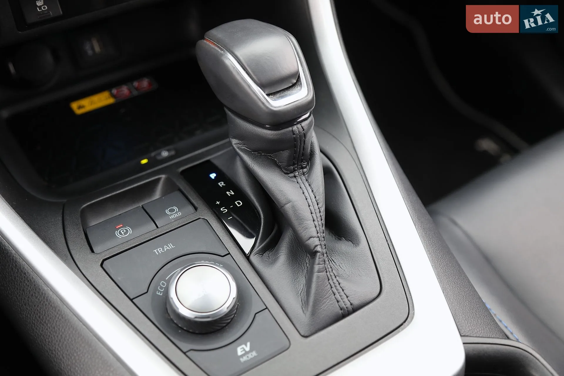 2023 Toyota RAV 4 - мініатюра 17
