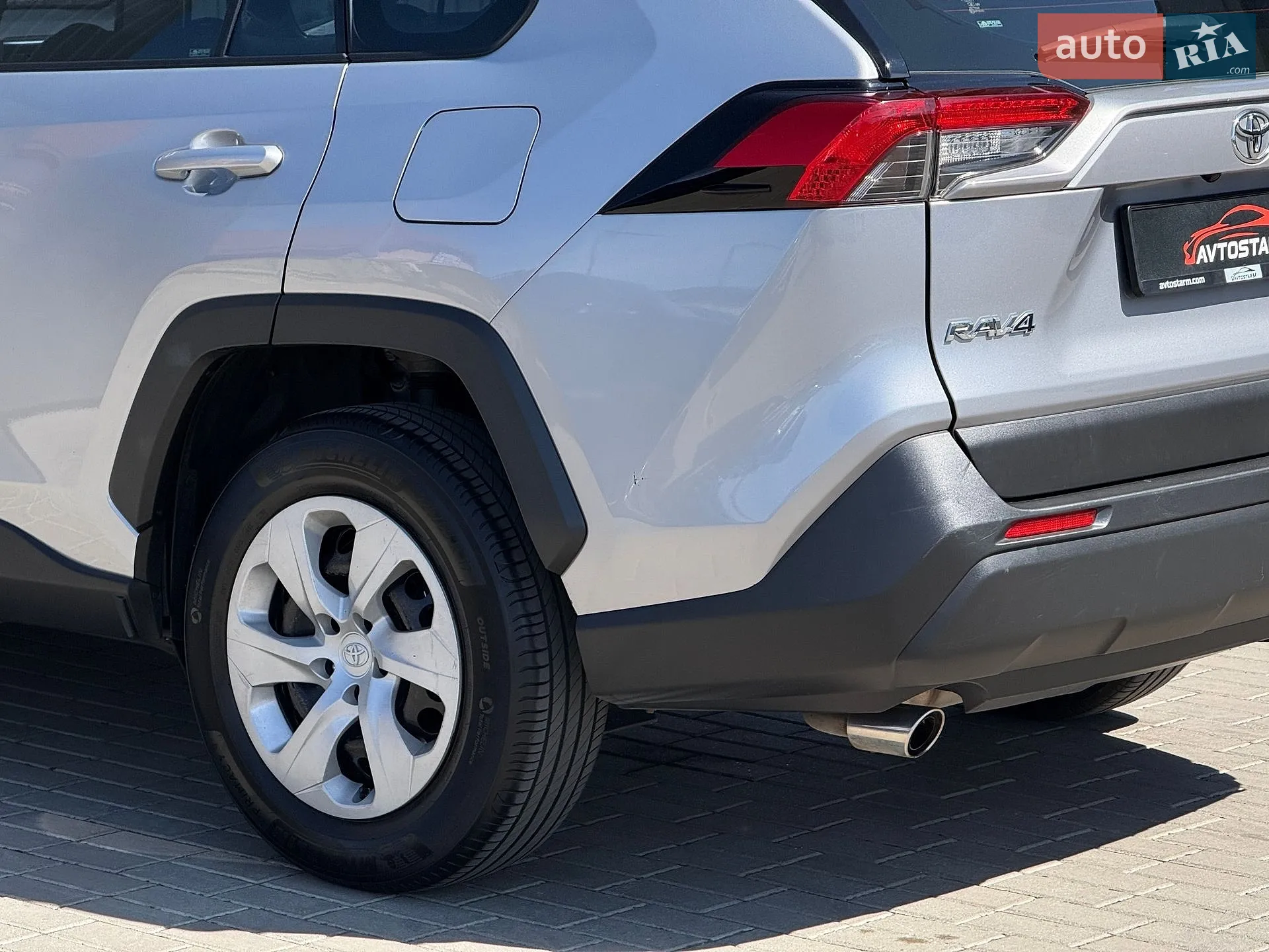 2019 Toyota RAV 4 - мініатюра 15