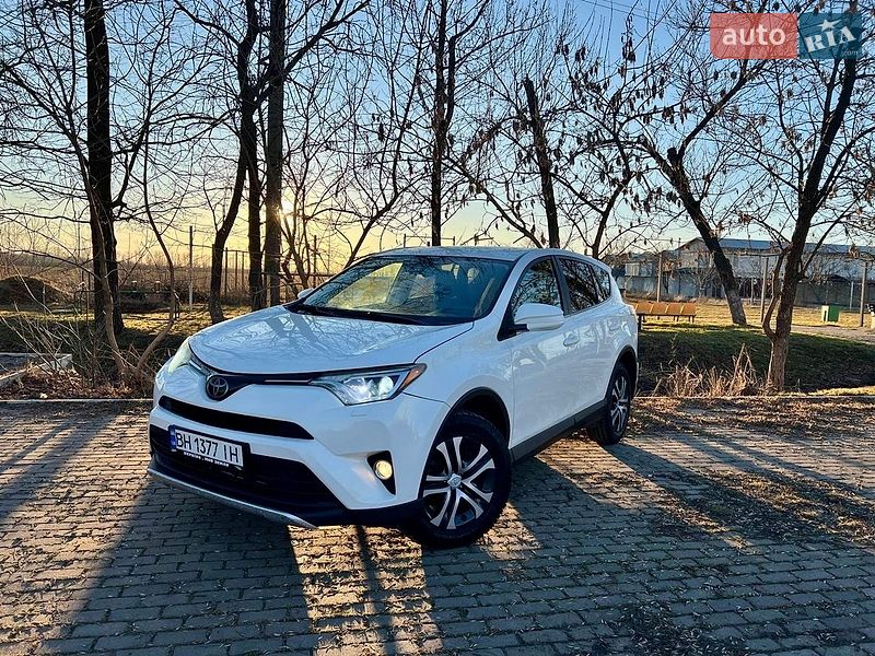 Toyota RAV4 2017