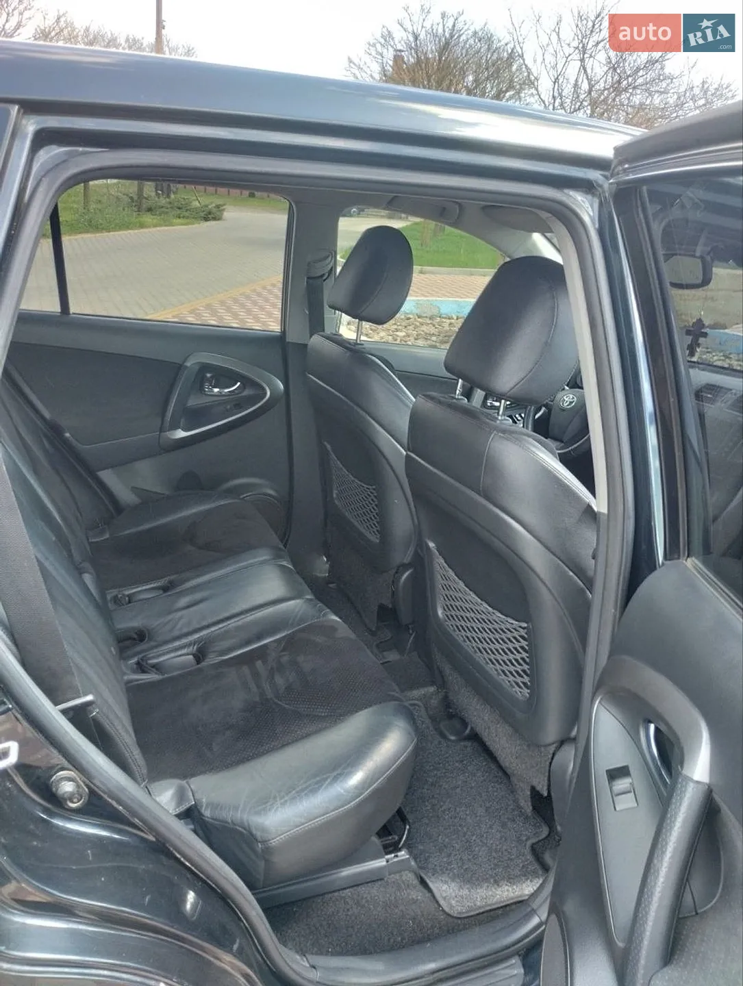 2011 Toyota RAV 4 - мініатюра 32