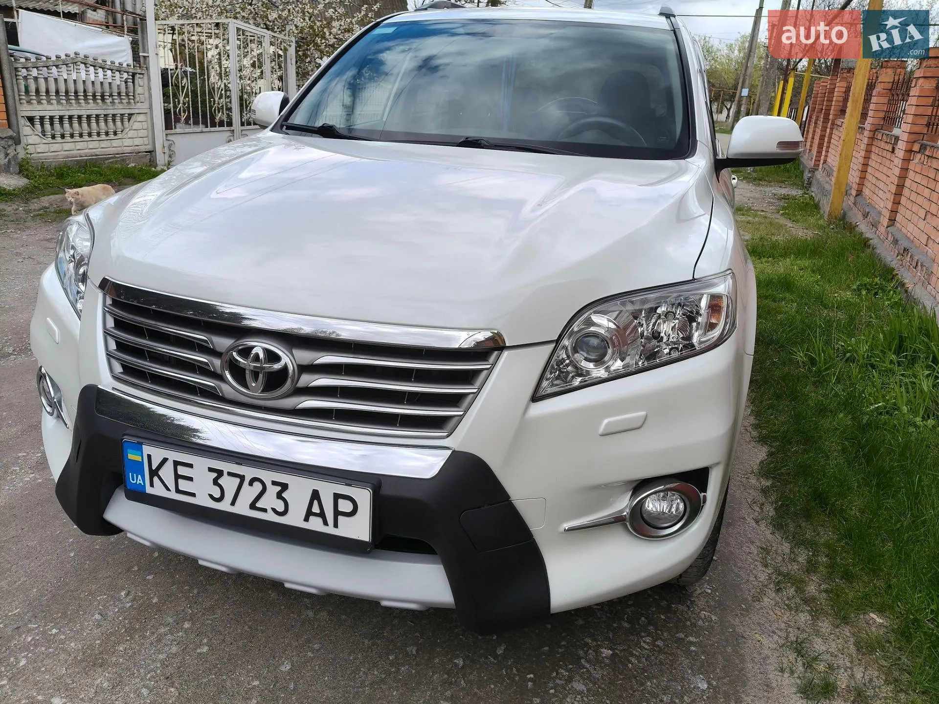 2012 Toyota RAV 4 - фото 1