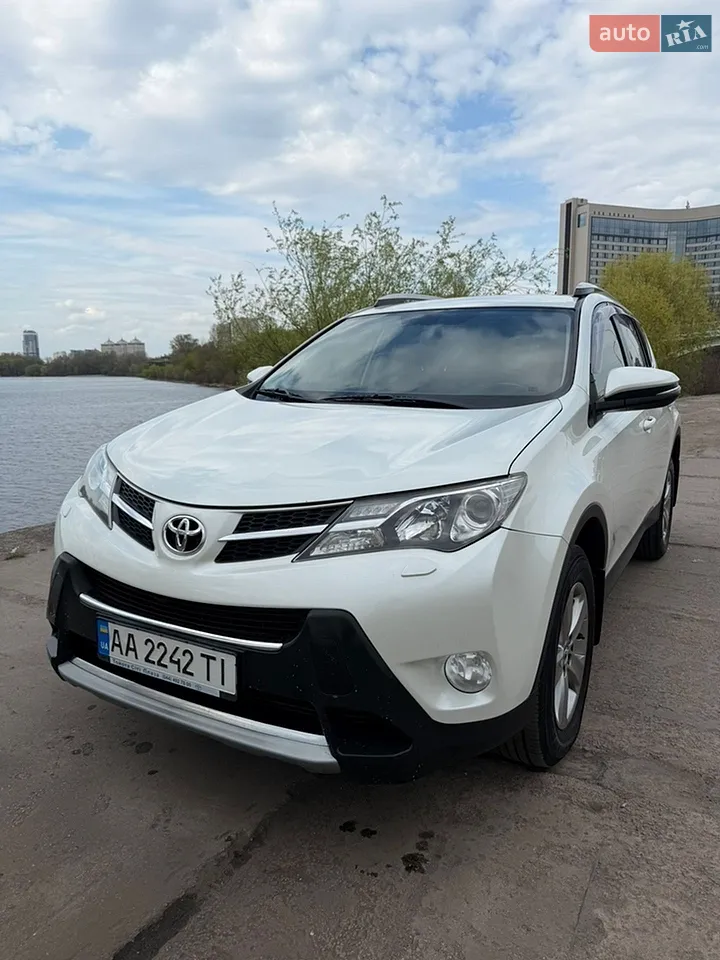 2016 Toyota RAV 4 - мініатюра 9
