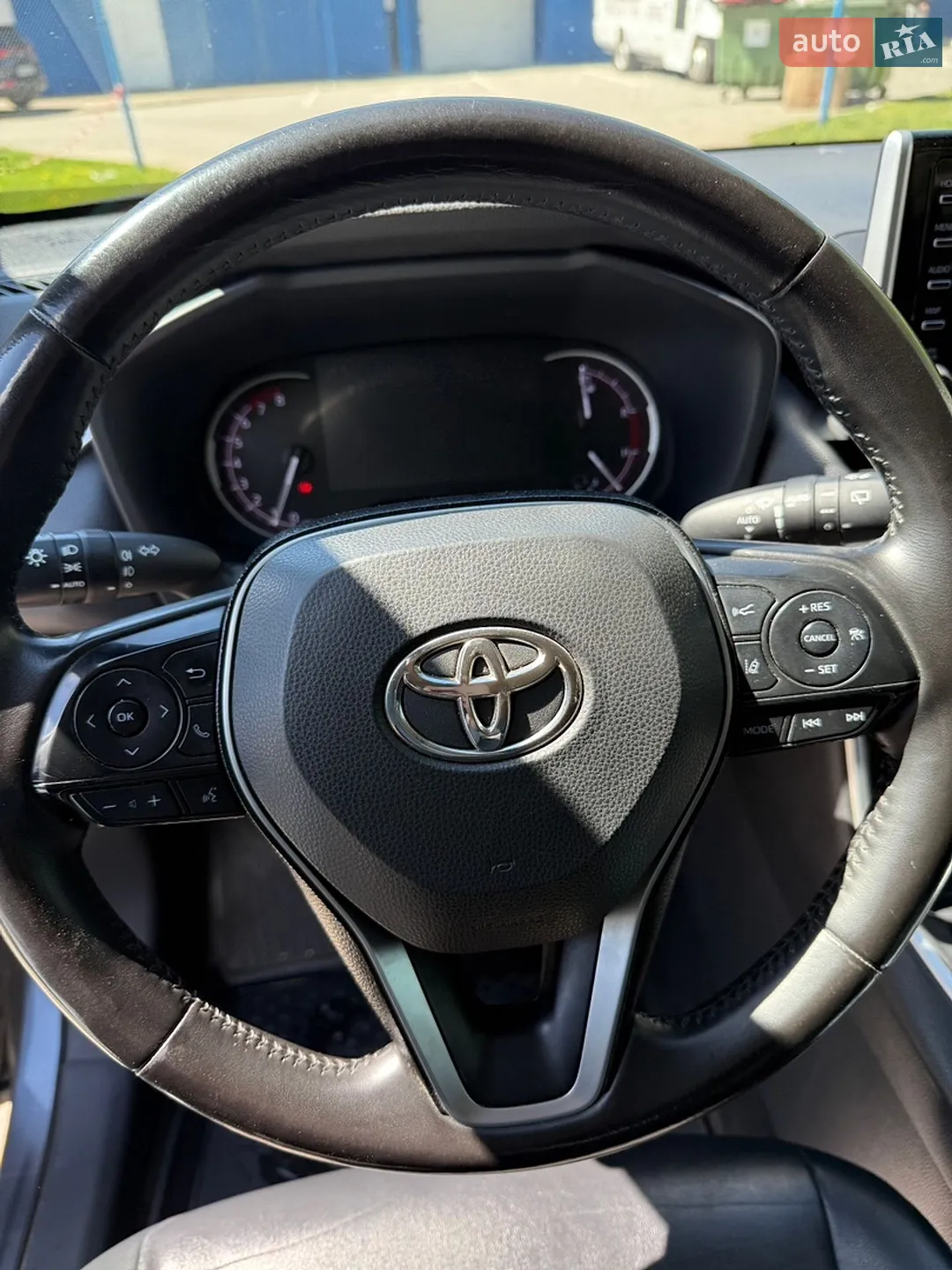 2019 Toyota RAV 4 - мініатюра 13