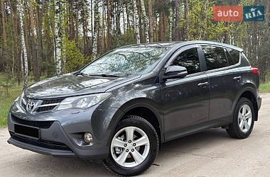 Позашляховик / Кросовер Toyota RAV4 2014 в Охтирці