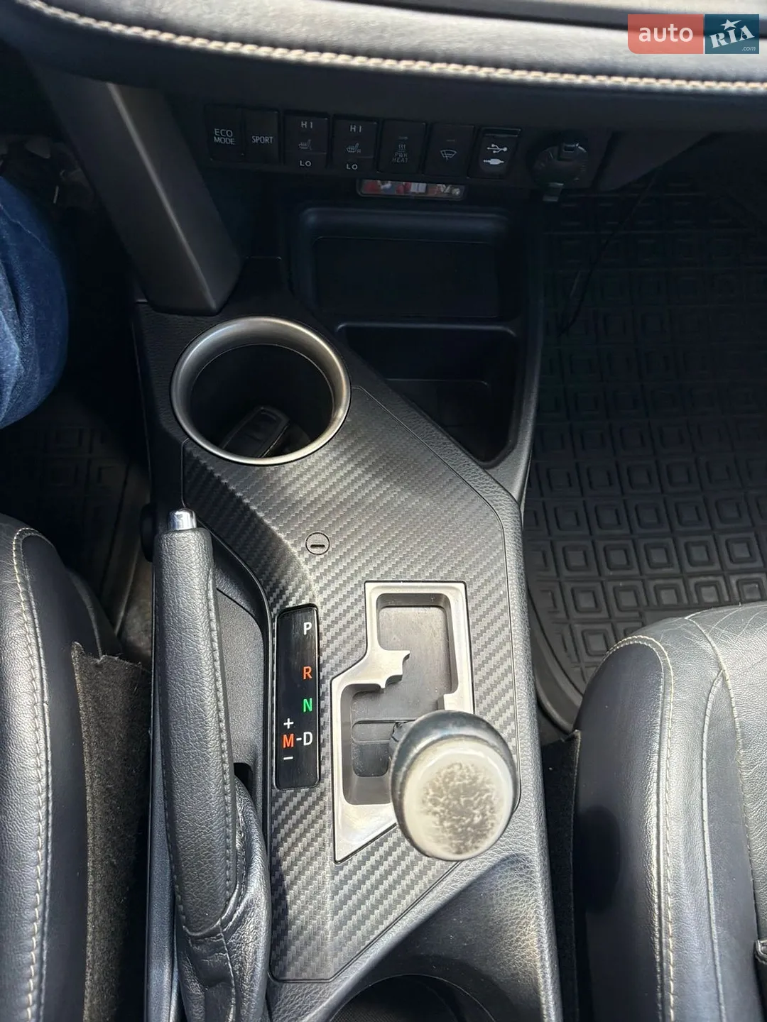 2015 Toyota RAV 4 - мініатюра 8