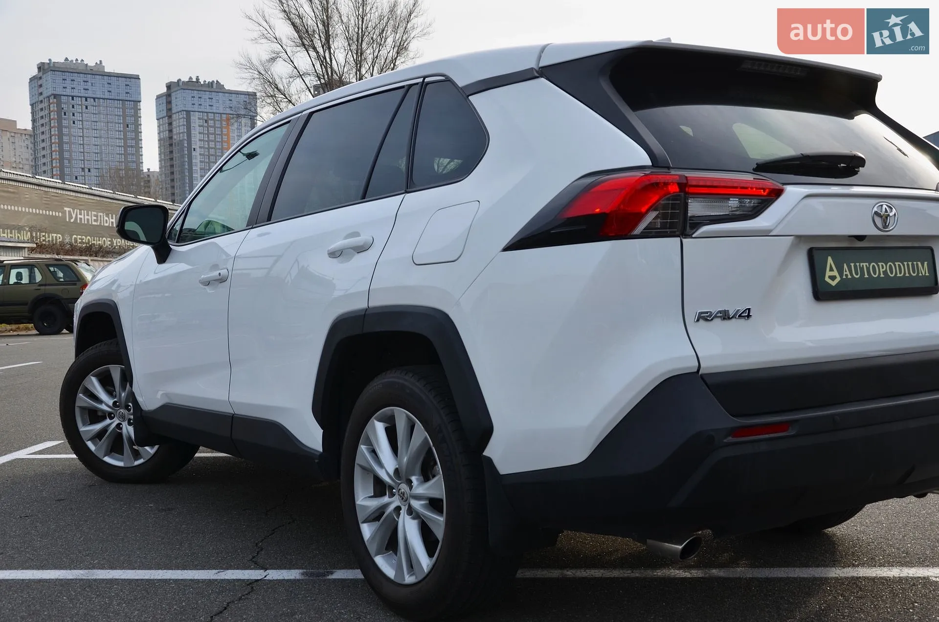 2022 Toyota RAV 4 - мініатюра 9