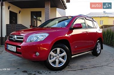 Внедорожник / Кроссовер Toyota RAV4 2008 в Дрогобыче