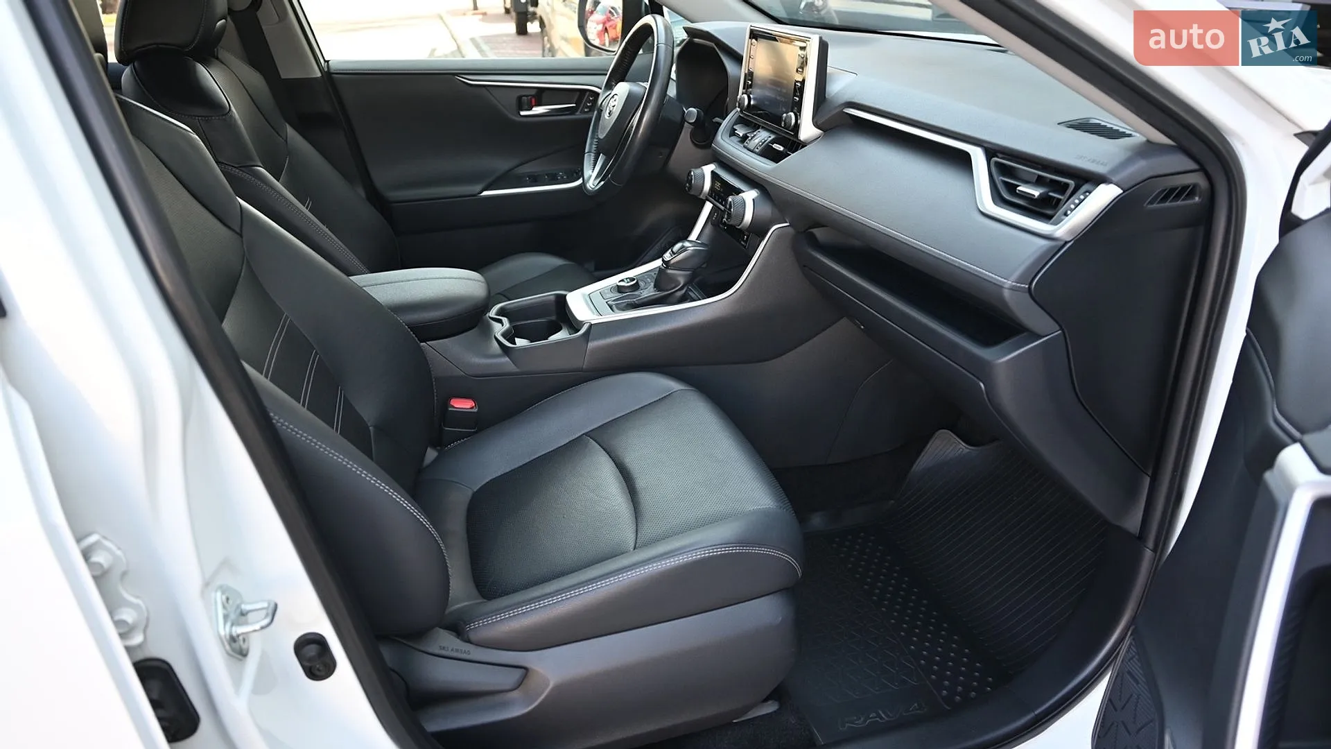 2019 Toyota RAV 4 - мініатюра 6