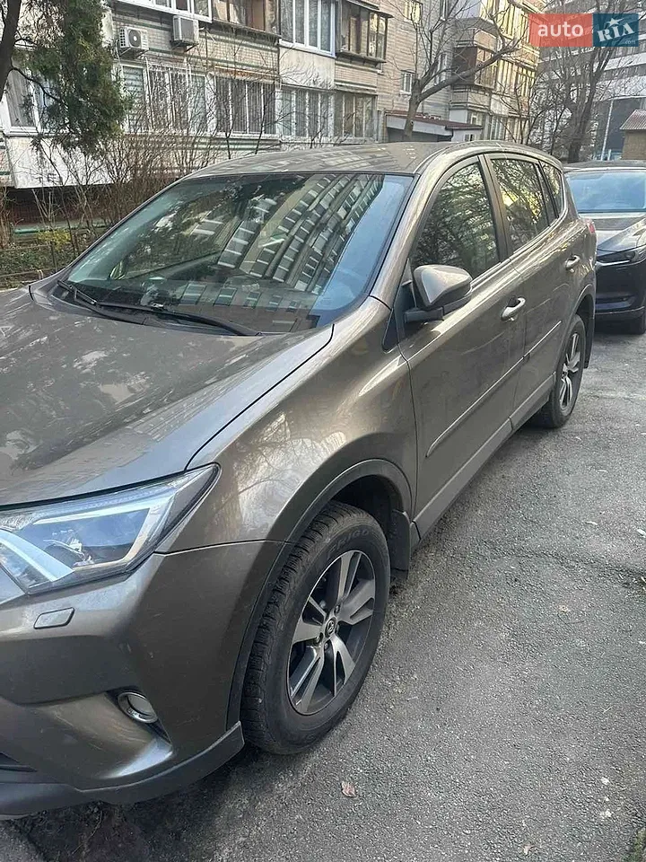 2017 Toyota RAV 4 - мініатюра 14