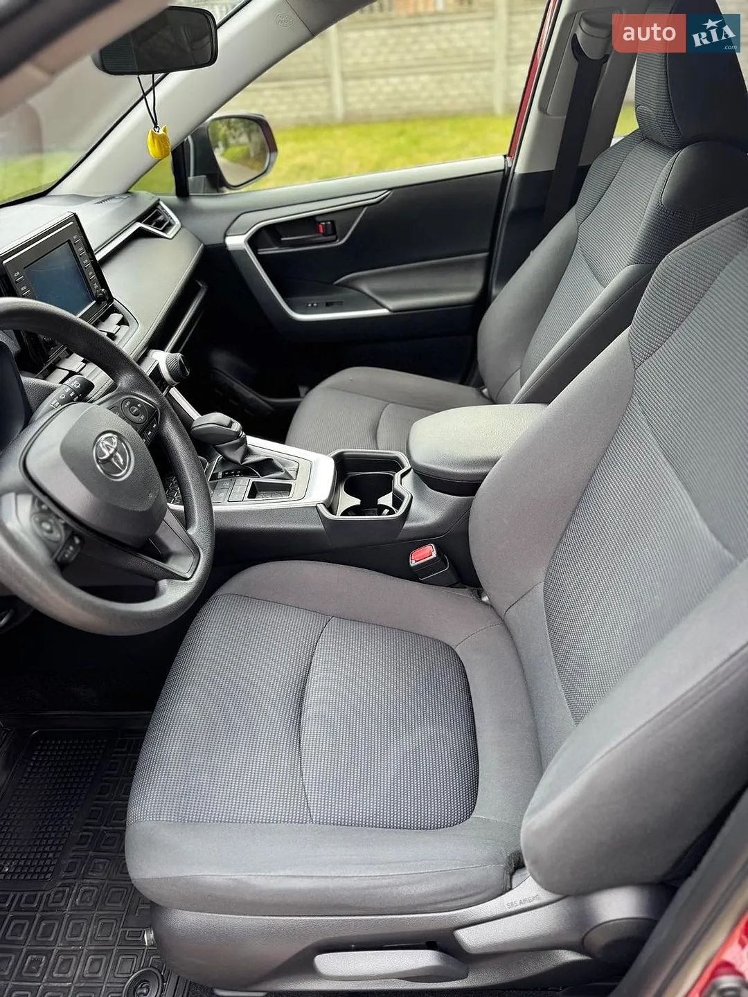 2018 Toyota RAV 4 - мініатюра 12