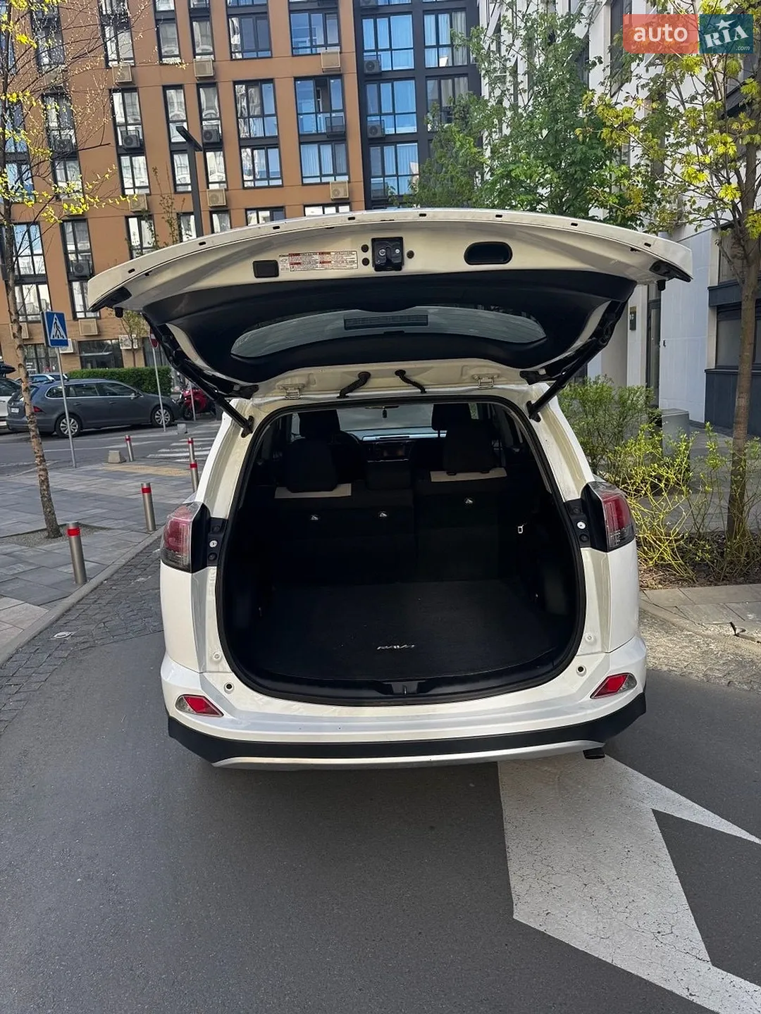 2015 Toyota RAV 4 - мініатюра 5