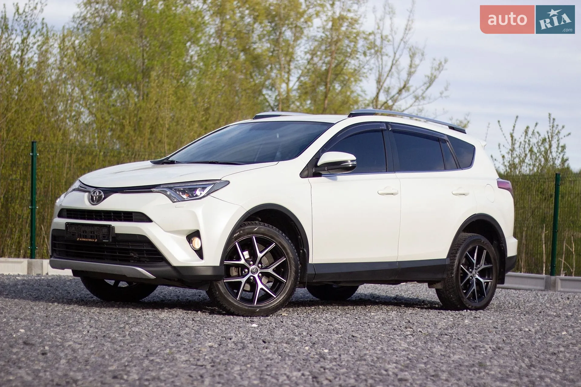 2017 Toyota RAV 4 - мініатюра 11