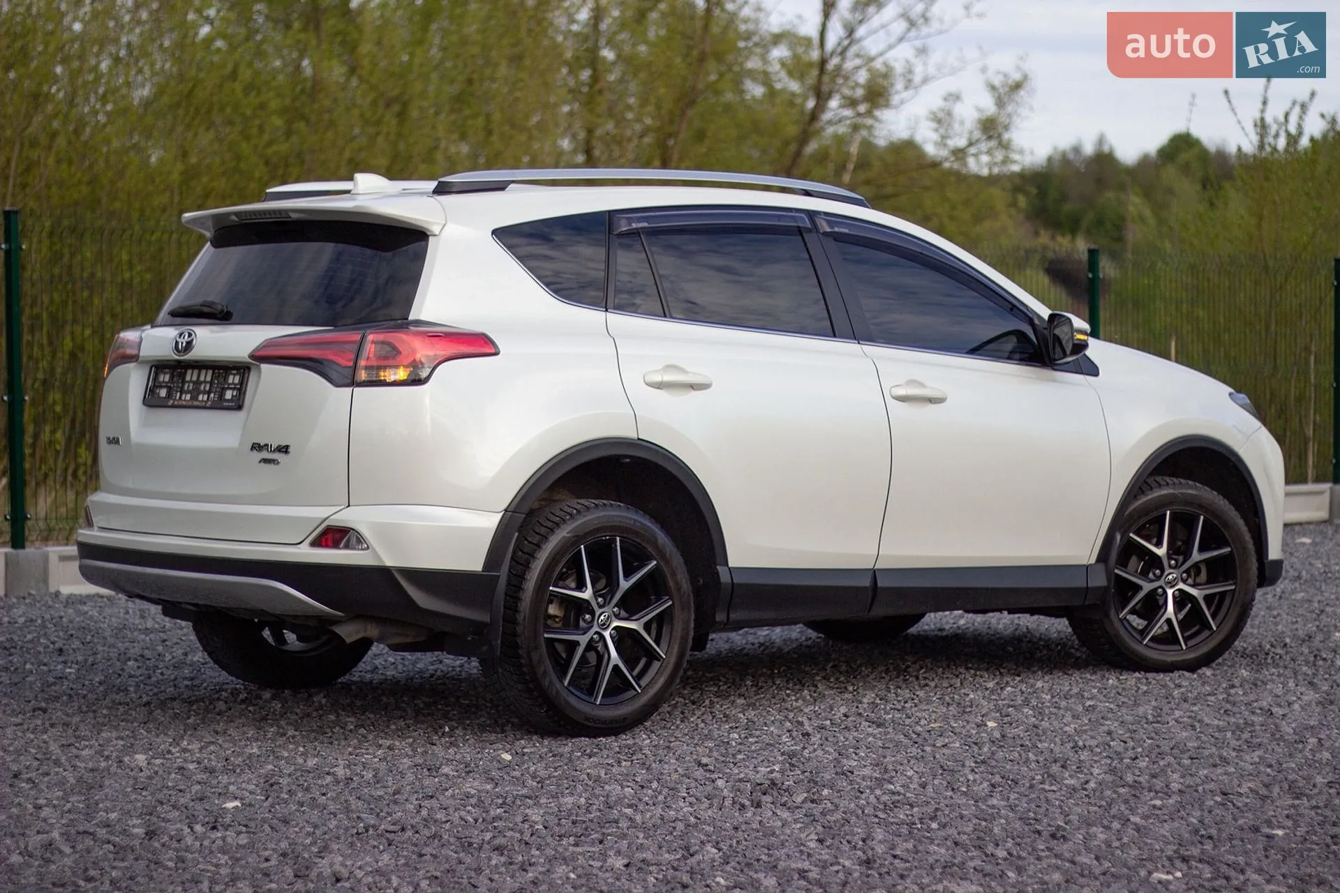 2017 Toyota RAV 4 - мініатюра 15