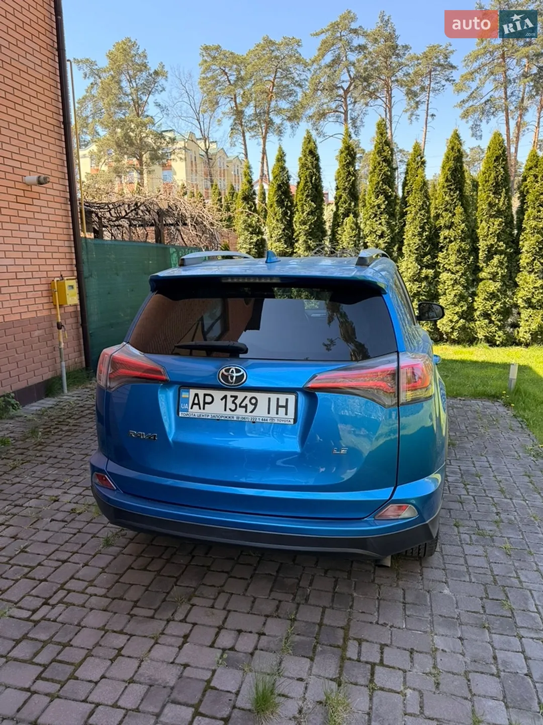2016 Toyota RAV 4 - мініатюра 2
