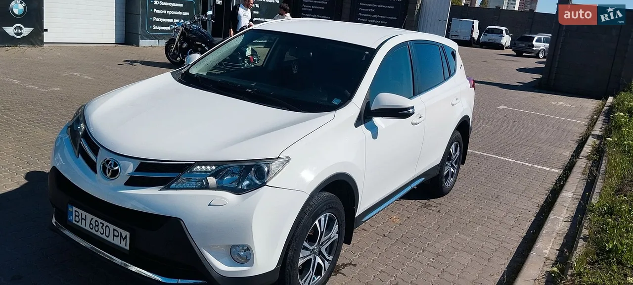 2014 Toyota RAV 4 - мініатюра 18