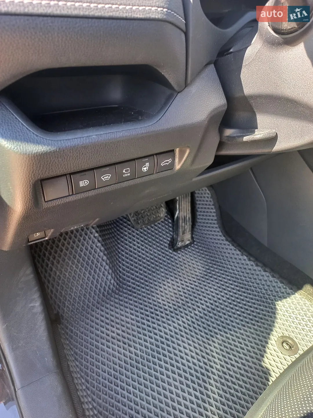 2019 Toyota RAV 4 - мініатюра 19