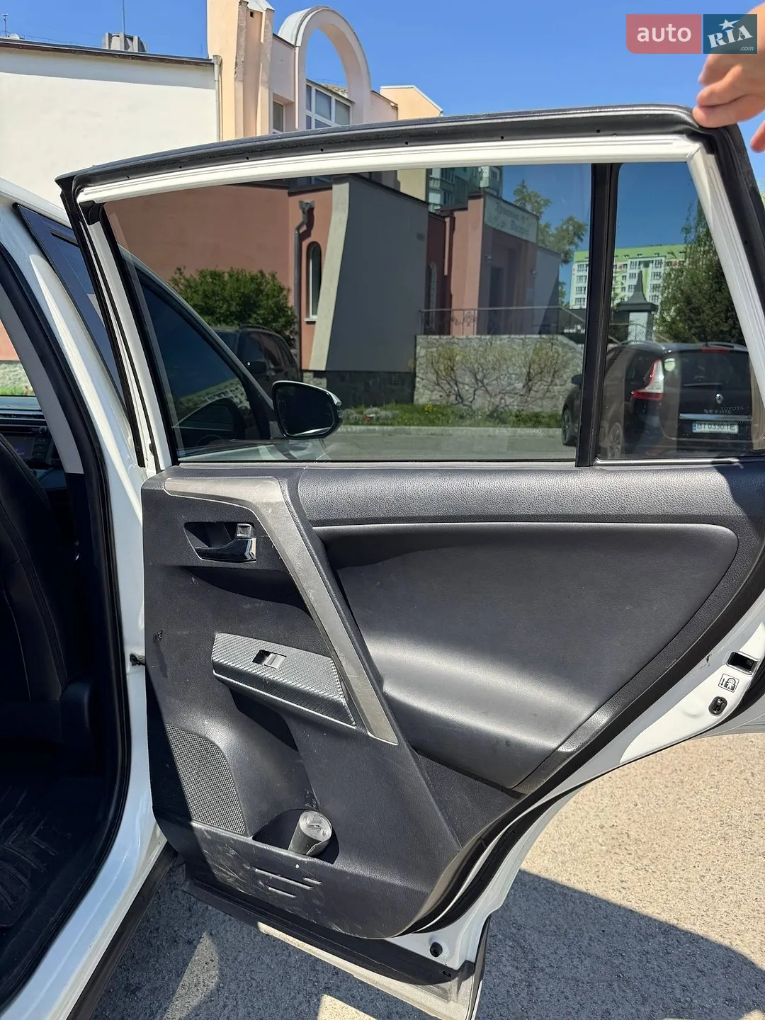 2014 Toyota RAV 4 - мініатюра 15