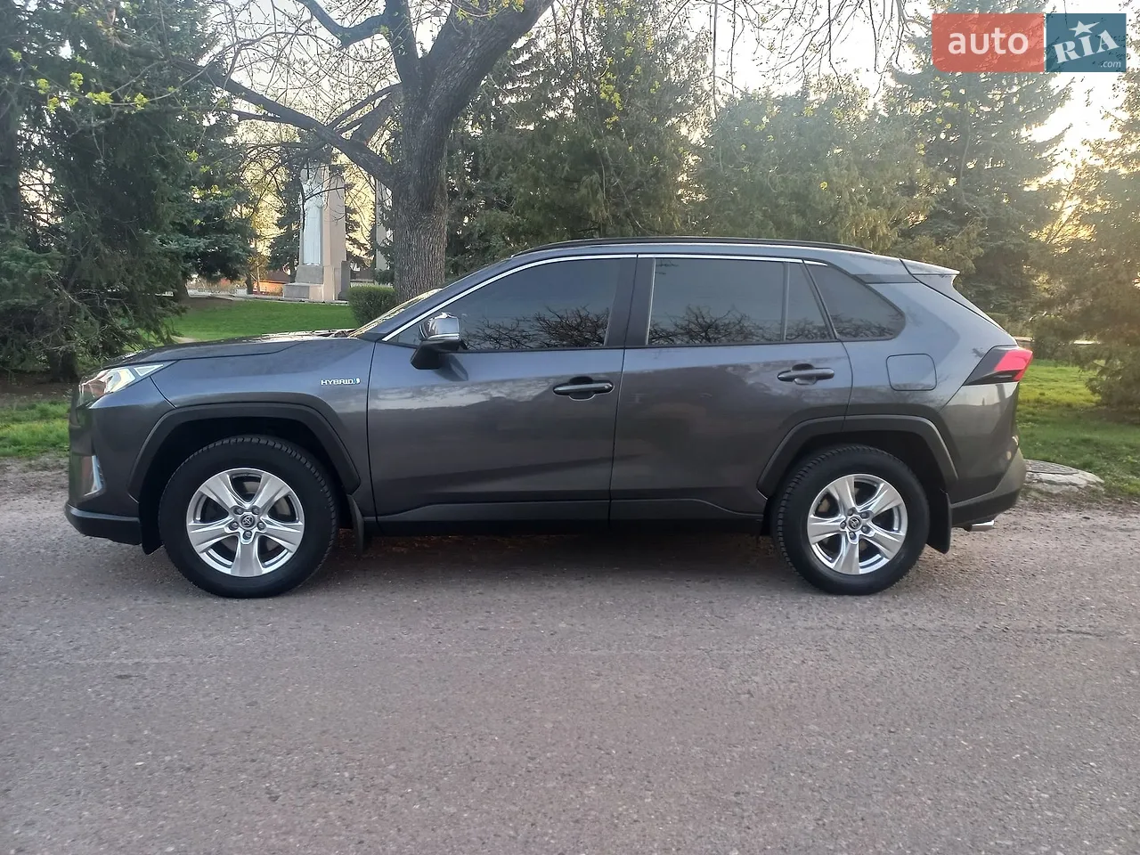 2021 Toyota RAV 4 - мініатюра 25