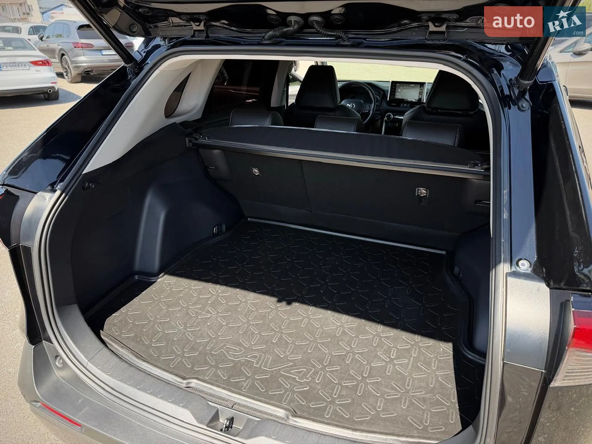 2021 Toyota RAV 4 - мініатюра 38