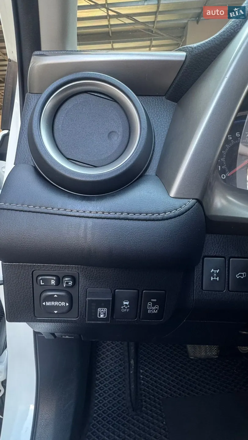 2013 Toyota RAV 4 - мініатюра 11